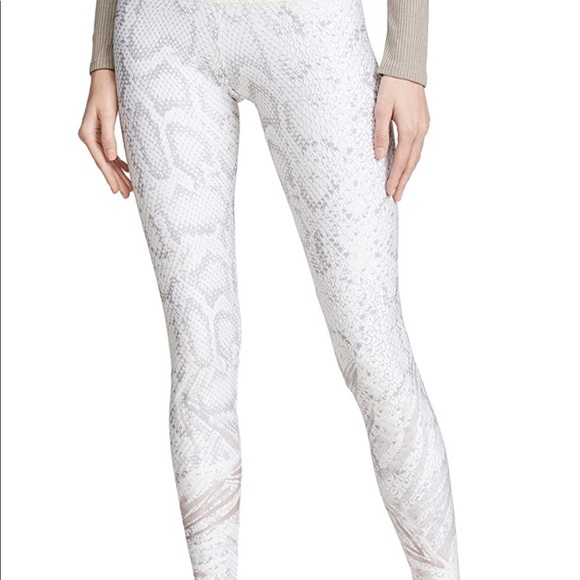 Onzie Python White Snakeskin Leggings - Picture 8 of 16